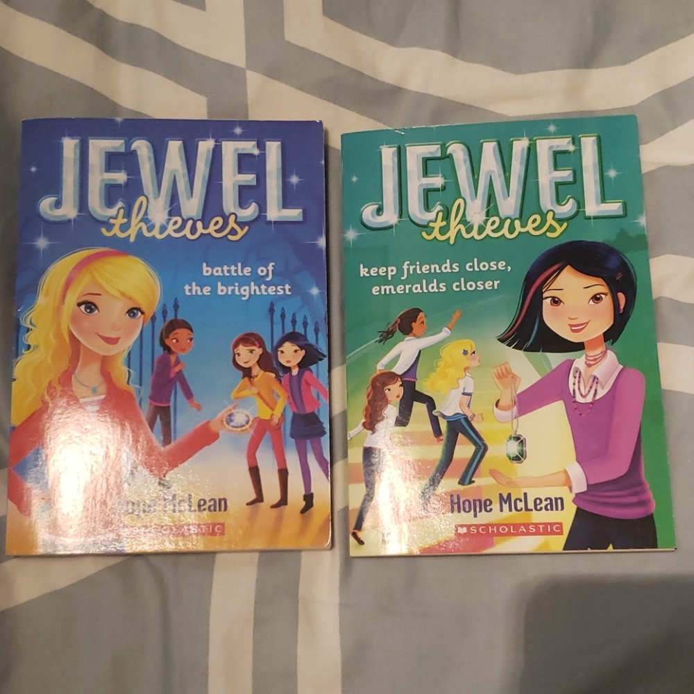 Books- Jewel Thieves